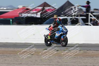 media/Oct-05-2025-CVMA (Sun) [[beeef4f201]]/Race 2-Supersport Middleweight/
